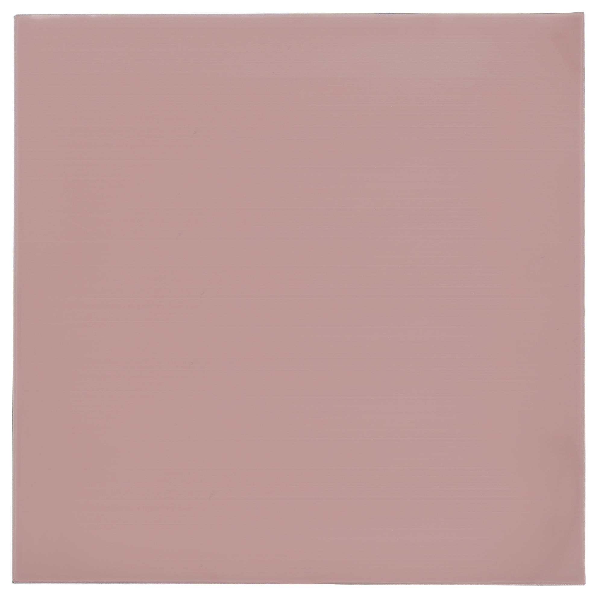 Eine quadratische Fliese mit matter rosa Oberfläche.