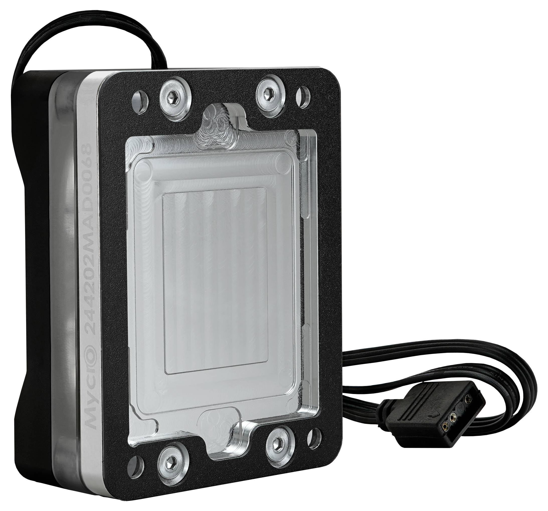 Ein metallisches, rechteckiges Gerät mit gerippter Oberfläche und angeschlossenem Kabel, beschriftet mit 'MYCIO 244202MAD0068'.