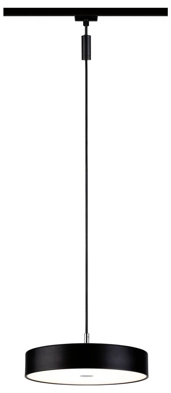 Eine elegante schwarze Pendelleuchte mit einem zylindrischen Schirm, die an einem dünnen Seil hängt, leuchtet von oben. Modernes und minimalistisches Design.