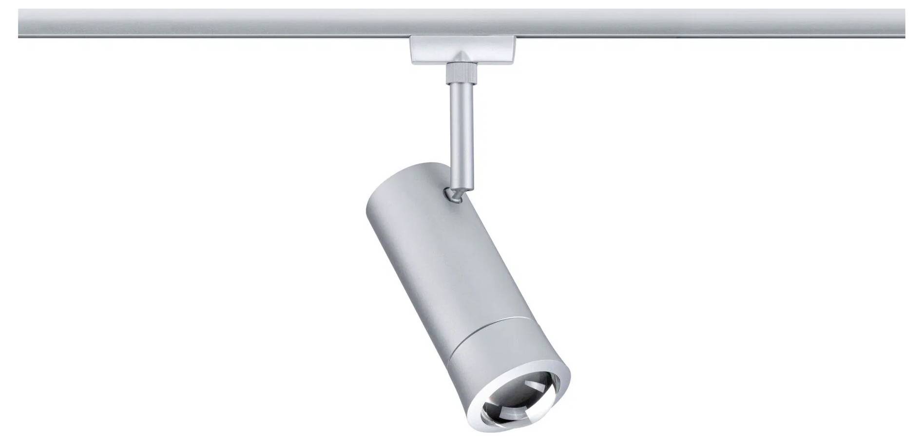 Eine elegante, moderne silberne Schienenstrahlerleuchte mit zylindrischer Form, die auf einer Deckenschiene für gerichtete Innenbeleuchtung montiert ist.
