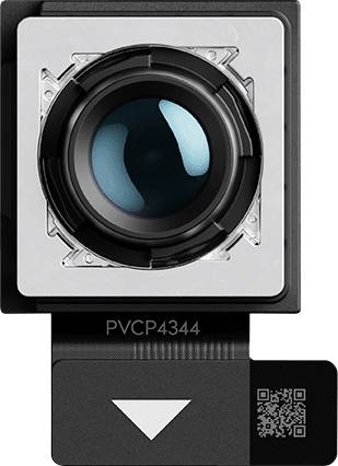 Ein Nahaufnahmebild eines Kameramoduls, das die Linse mit einem QR-Code und dem Text „PVCP4344