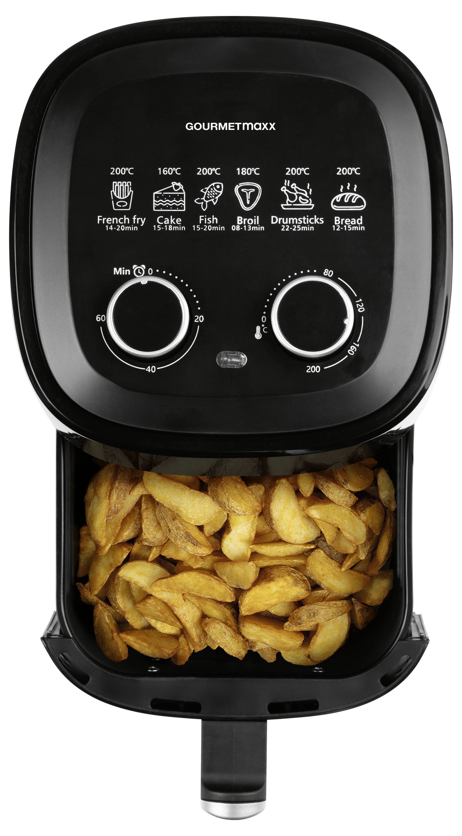 'GOURMETmaxx' Heißluftfritteuse mit Einstellungen für verschiedene Lebensmittel auf dem Display, wie Pommes und Kuchen. Schublade geöffnet und mit Pommes gefüllt.