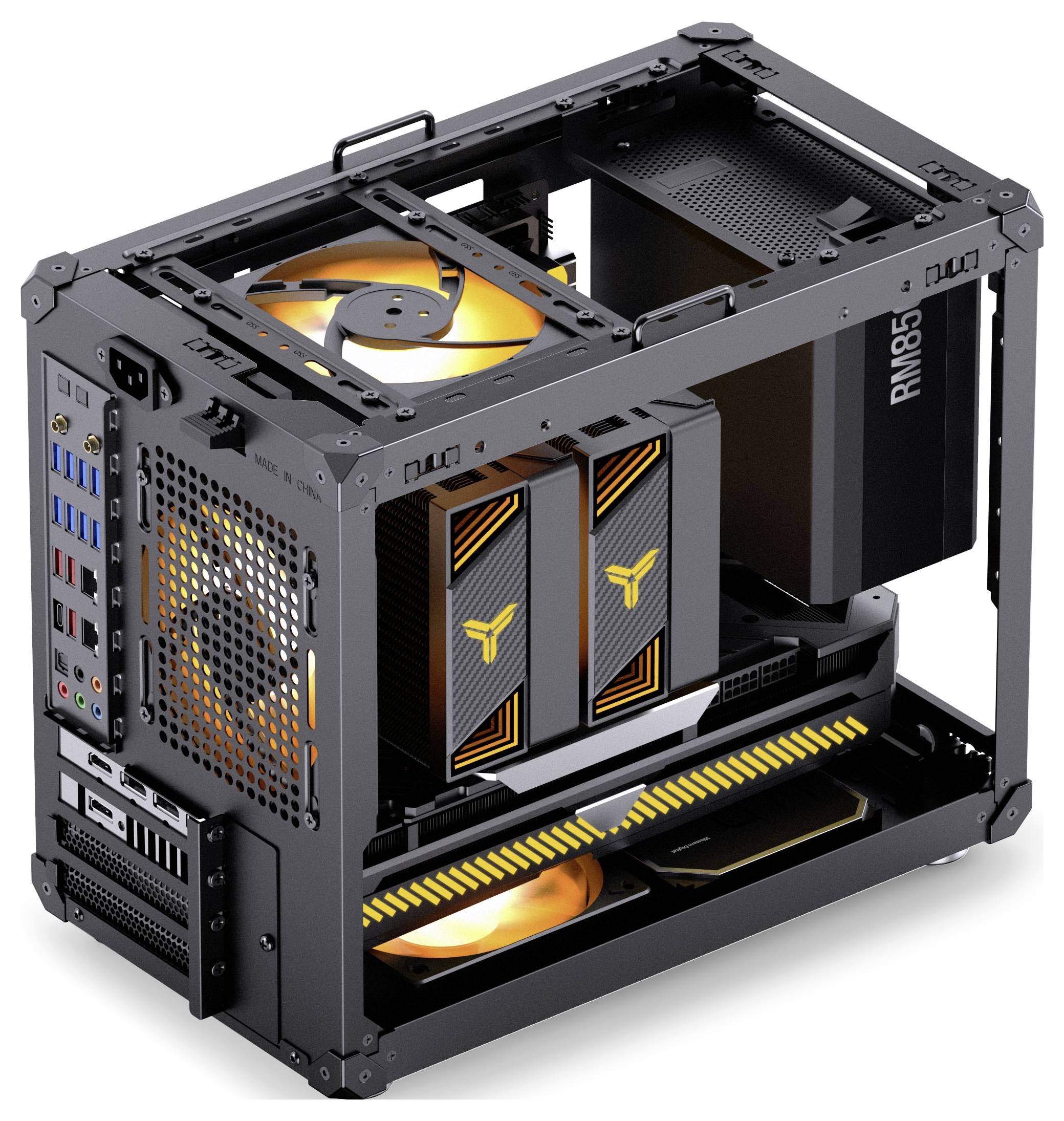 Offenes Computer-Gehäuse, das Innenkomponenten zeigt, einschließlich eines großen Kühlventilators, Grafikkarte und Netzteil, mit elegantem Design.