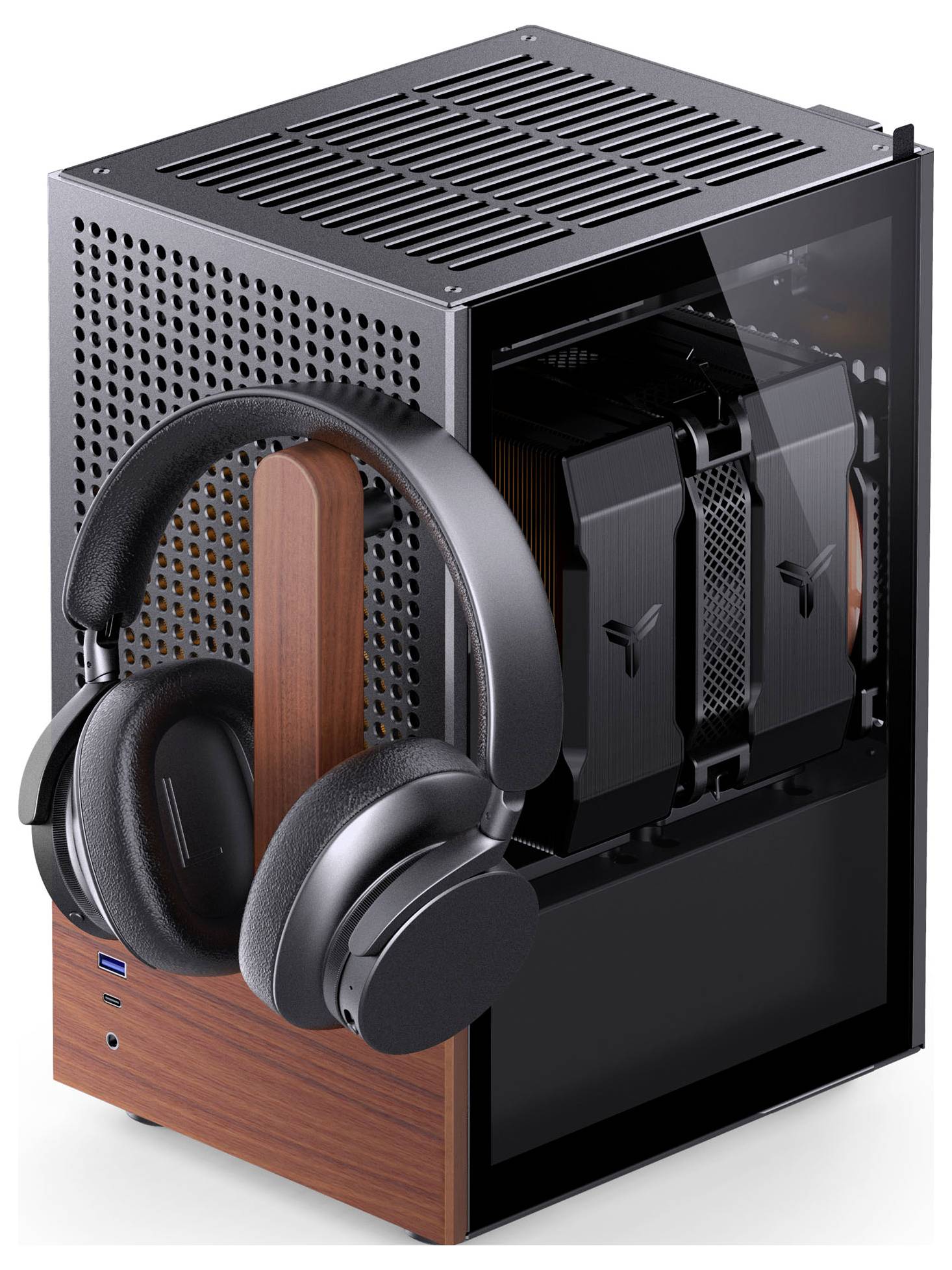 Ein schlankes schwarzes Computergehäuse mit einem transparenten Seitenpanel, in dem die Innenkomponenten zu sehen sind, und geschmückt mit großen schwarzen Kopfhörern.