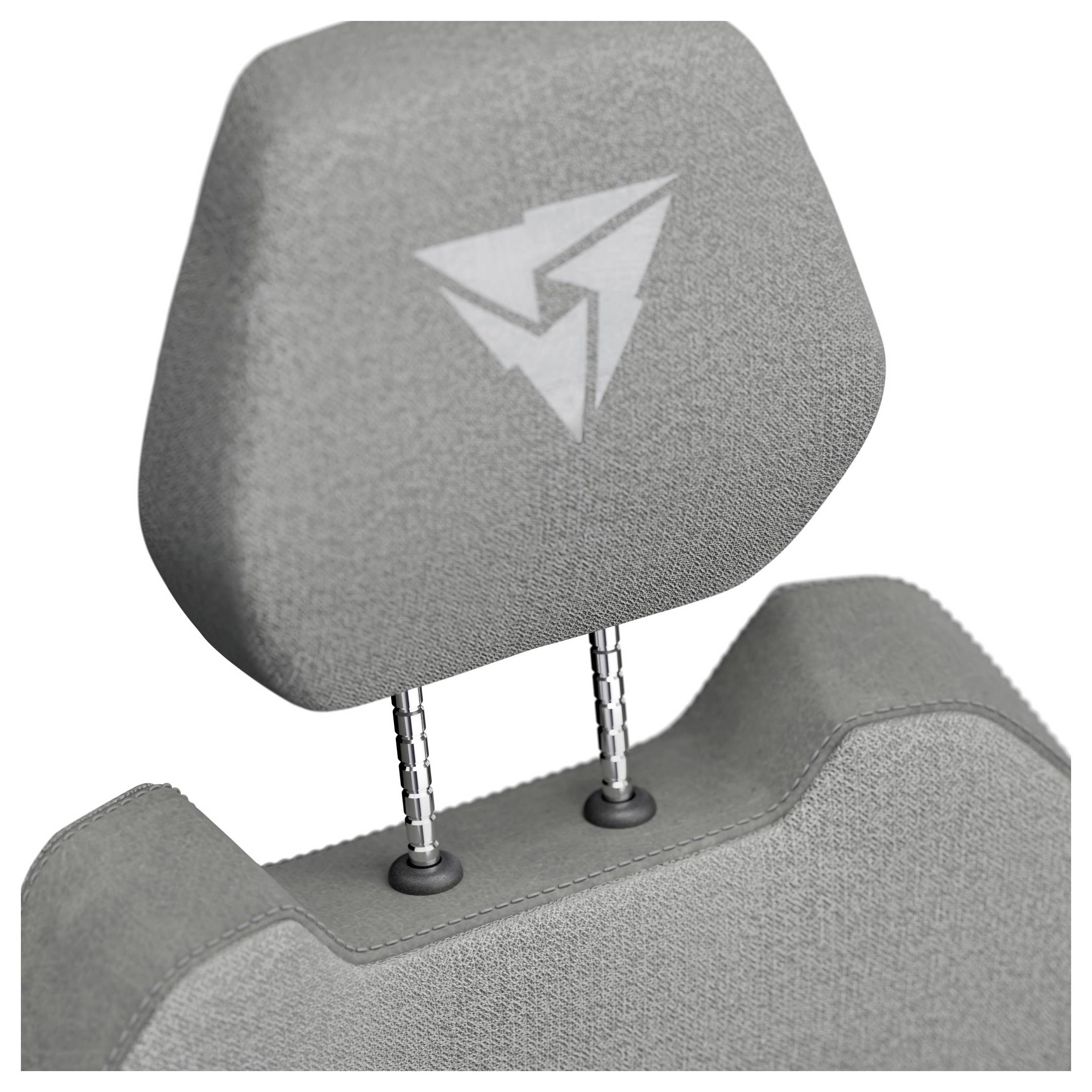 Das Bild zeigt eine graue Stoff-Autositzlehne mit einem abstrakten weißen Logo.