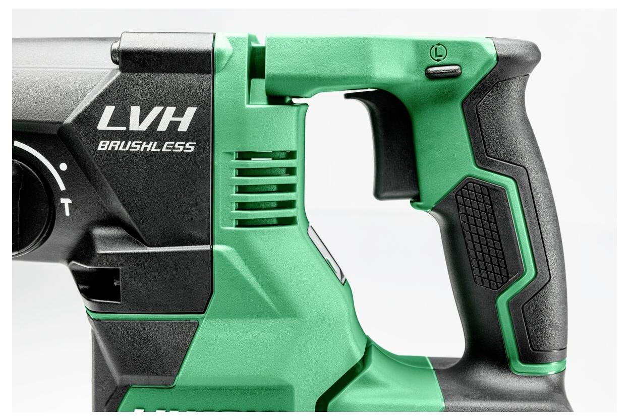 Nahaufnahme eines grünen und schwarzen Griffes eines 'LVH Brushless' Elektrowerkzeugs mit ergonomischem Griffdesign.