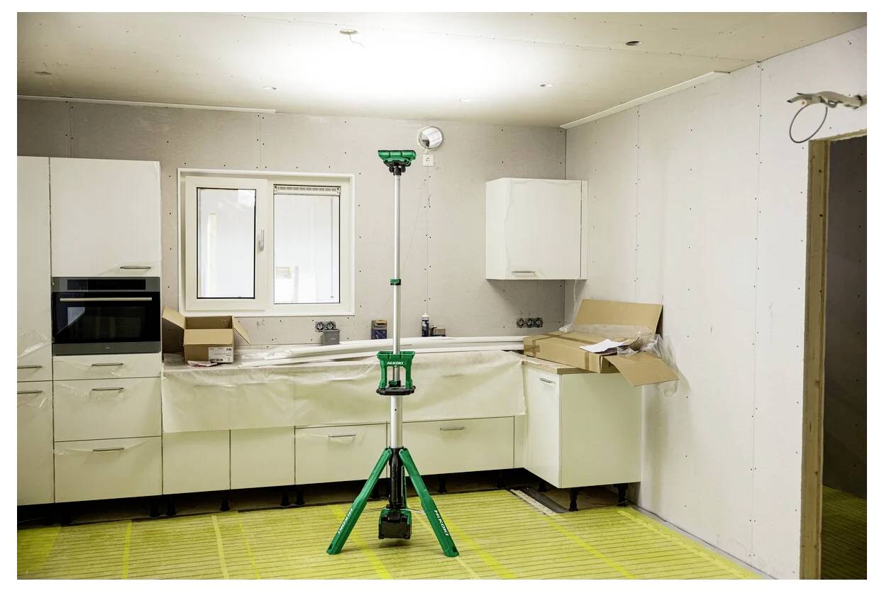 HiKOKI UB18DG UB18DGW4Z