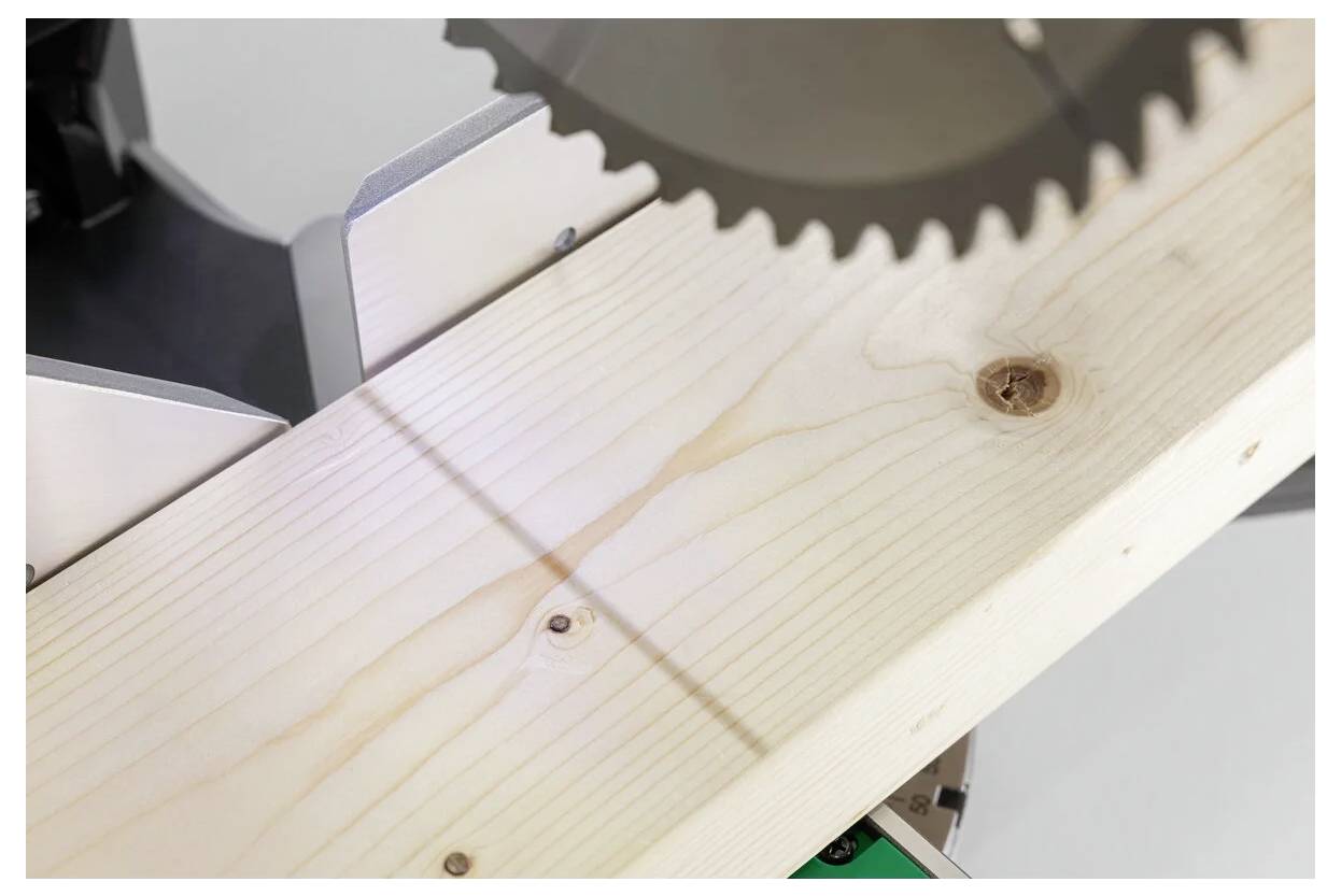 HiKOKI C12RSH3 Paneelsäge 305mm 30mm 1520W