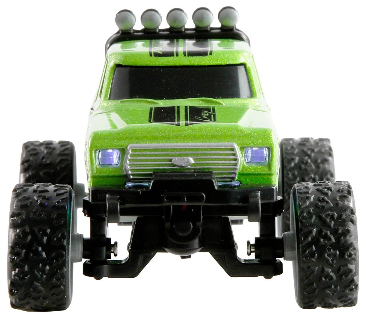 Ein grüner Spielzeug-Monstertruck mit überdimensionalen, strukturierten Reifen wird von vorne gezeigt, mit Dachlichtern und einem detaillierten Kühlergrill.