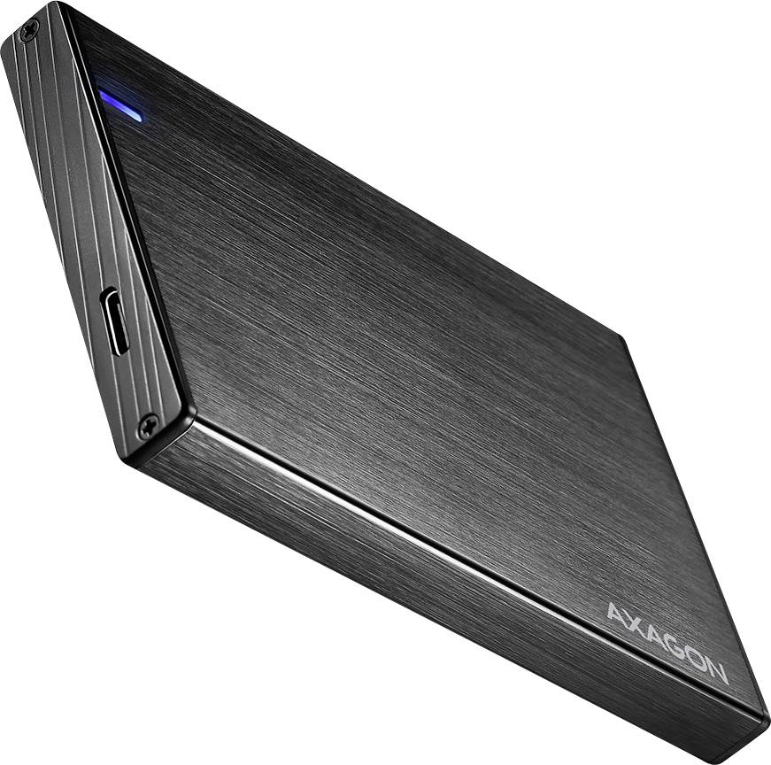 Ein schwarzes, rechteckiges tragbares Festplattengehäuse mit matter Metalloberfläche und 'AXAGON' Logo, ausgestattet mit einem USB-C-Anschluss und LED-Anzeige.