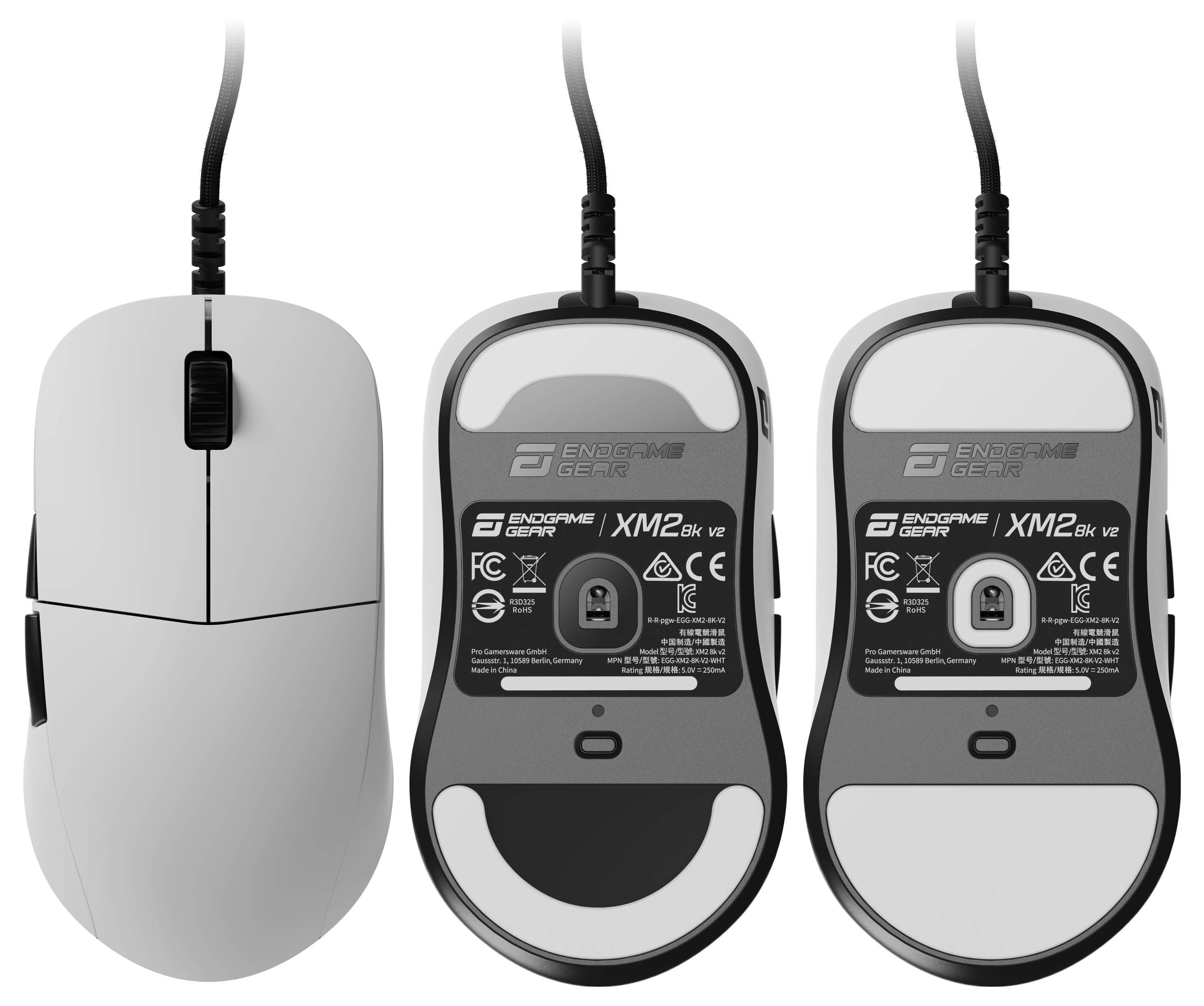 Drei Computermäuse werden gezeigt, eine von oben und zwei von unten. Die Unteransicht zeigt Branding und Modelldetails.