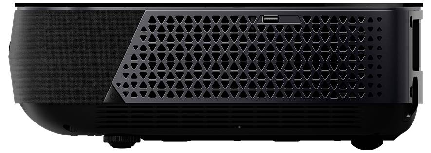 Ein schwarzer Projektor mit einem dreieckigen Gitternetzdesign an der Seite, der einen USB-Anschluss zeigt.