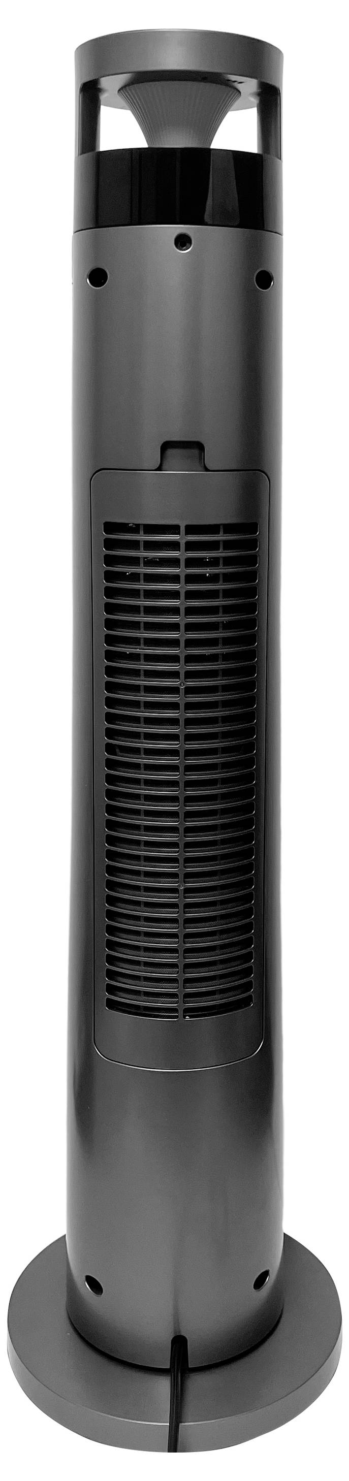 Ein hoher, zylindrischer schwarzer Turmventilator mit Standfuß, gelochter Frontblende und kreisrunder Öffnung am oberen Ende, der zum Kühlen entwickelt wurde.