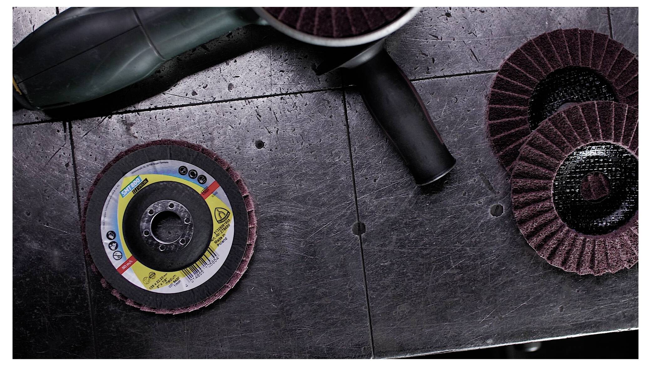 Klingspor 278495 SMT 800 Schleifmopteller Vlies, 115 x 22,23mm Coarse Korund gewölbt 115mm 5St.