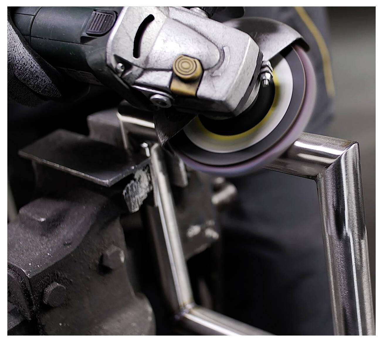 Klingspor 278495 SMT 800 Schleifmopteller Vlies, 115 x 22,23mm Coarse Korund gewölbt 115mm 5St.