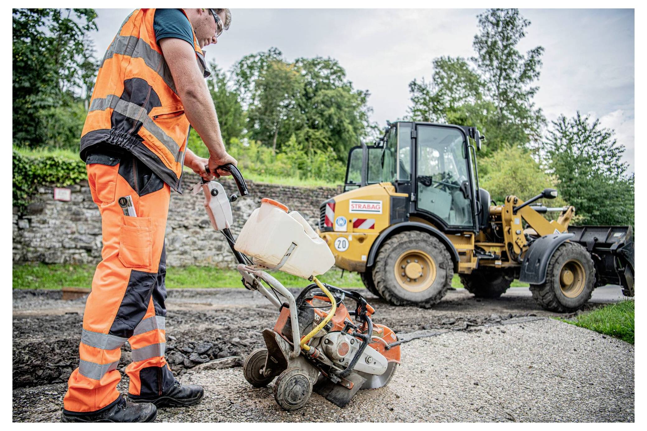 Klingspor 340240 DT 350 AB Extra CEVOLUTION Diamanttrennscheibe Durchmesser 350mm Bohrungs-Ø 25.4mm Asphalt, Beton 1St.