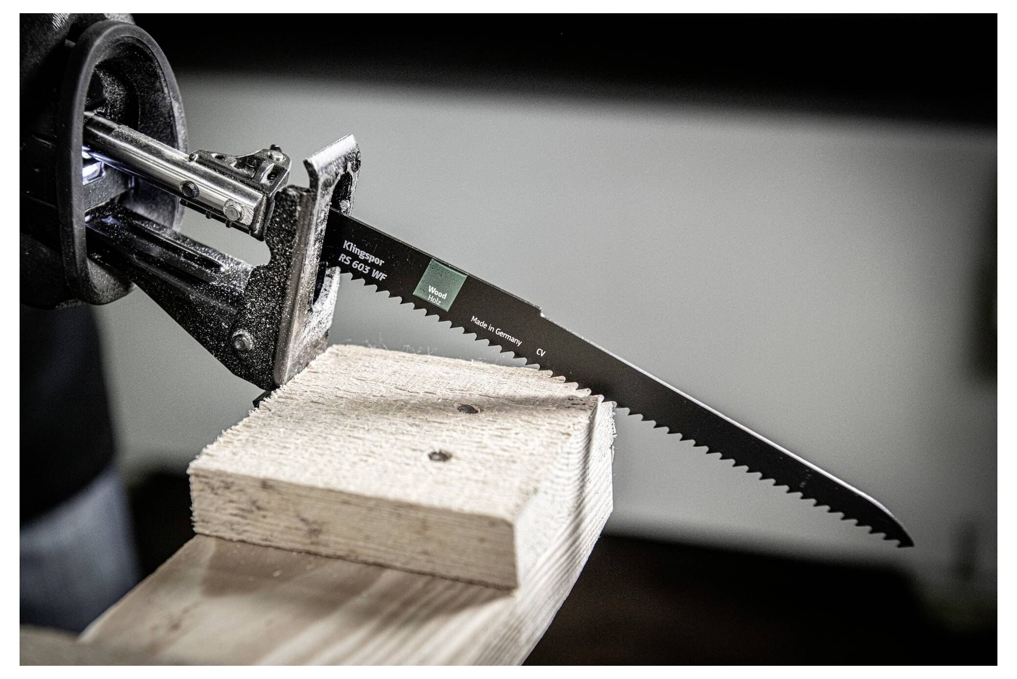 Klingspor 670345 RS 983 MS Säbelsägeblätter, 230 x 19 x 1,57mm Nutzlänge 210Bi-Metall, gefräst, geschränkt , 8-10 Zähne pro Zoll