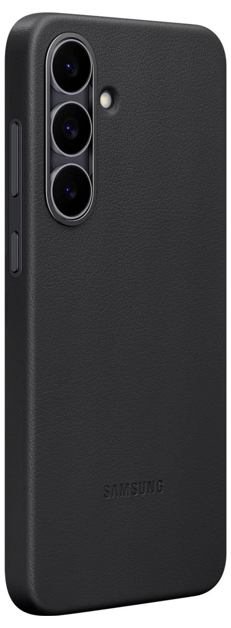 Ein Samsung-Smartphone mit einer schwarzen, strukturierten Hülle, das drei Rückkameras und einen LED-Blitz auf der Rückseite aufweist.