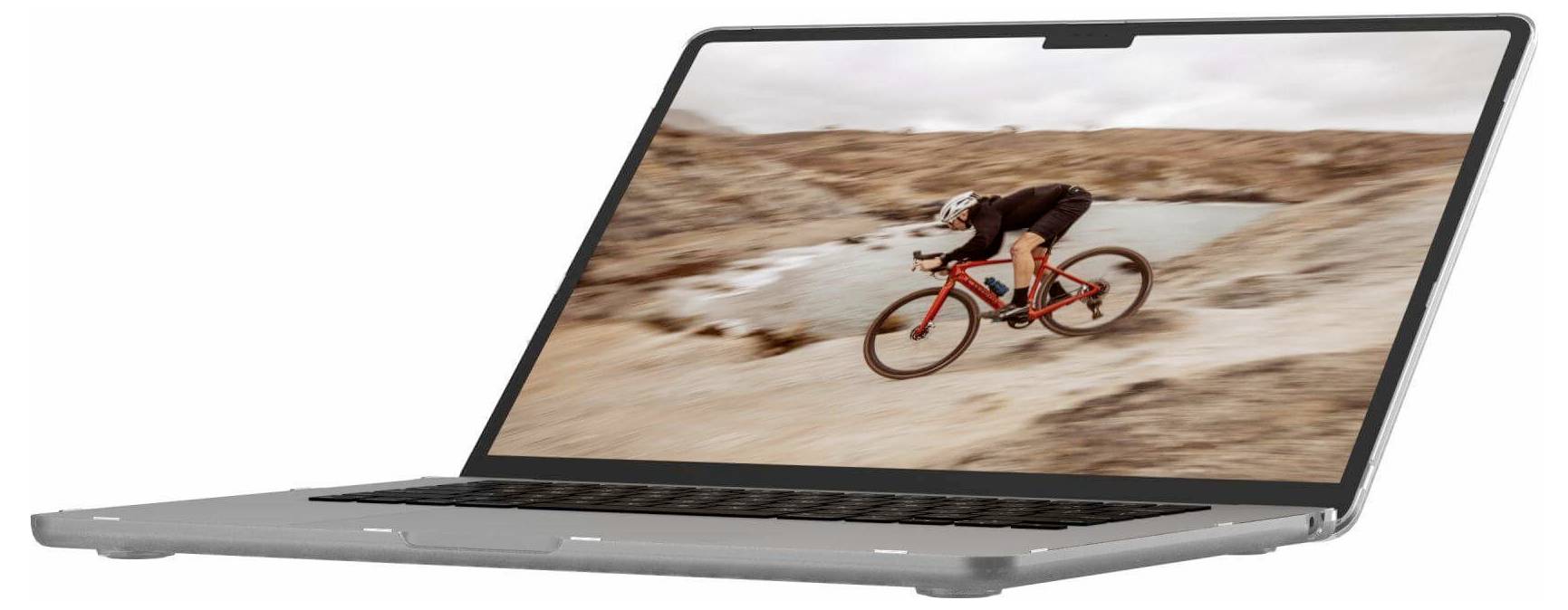 Ein schlanker, offener Laptop, der ein Bild eines Radfahrers zeigt, der schnell einen felsigen Pfad entlang fährt, mit verwischter Bewegung, der Geschwindigkeit und Abenteuer vermittelt.