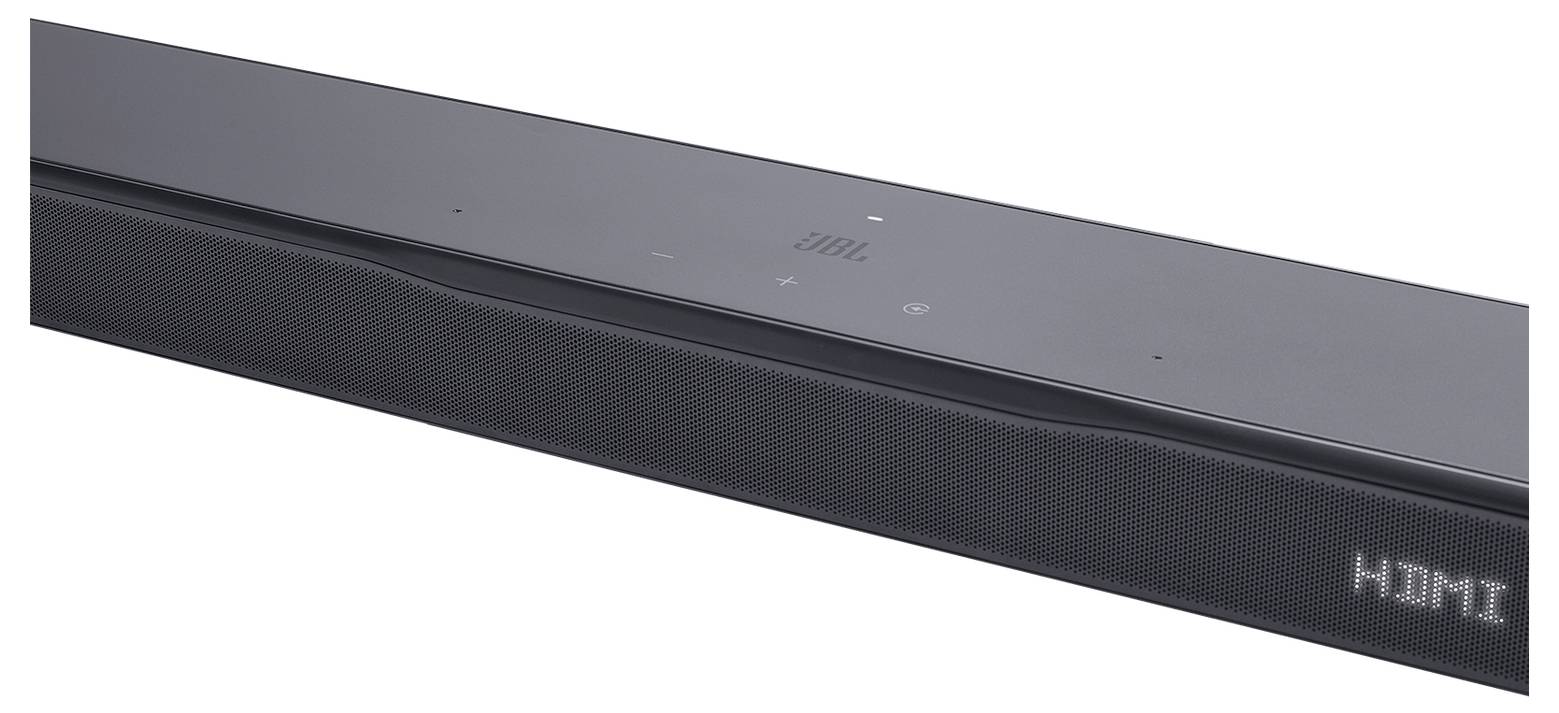 Eine schlanke, moderne Soundbar mit Bedienungstasten auf der Oberseite und einem digitalen Display, das auf dem Frontpanel 