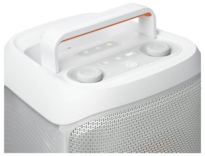 Ein weißer, tragbarer Lautsprecher mit zwei Bedienknöpfen, einem Griff und Tasten für Ein/Aus und Lautstärke auf der Oberseite. Das Design ist modern und schlicht.