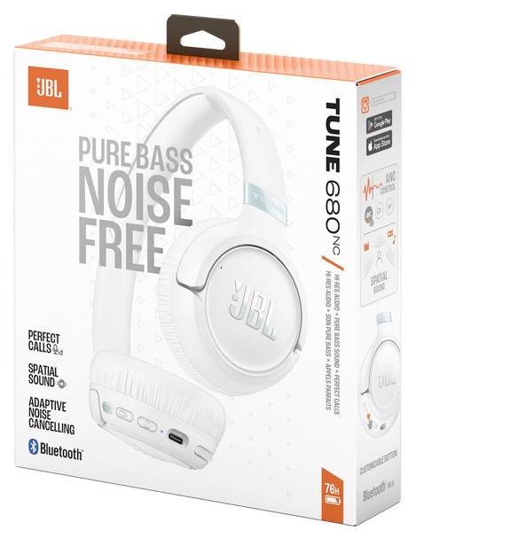 Die Verpackung der JBL Tune 680 NC Kopfhörer zeigt den Text „Pure Bass Noise Free