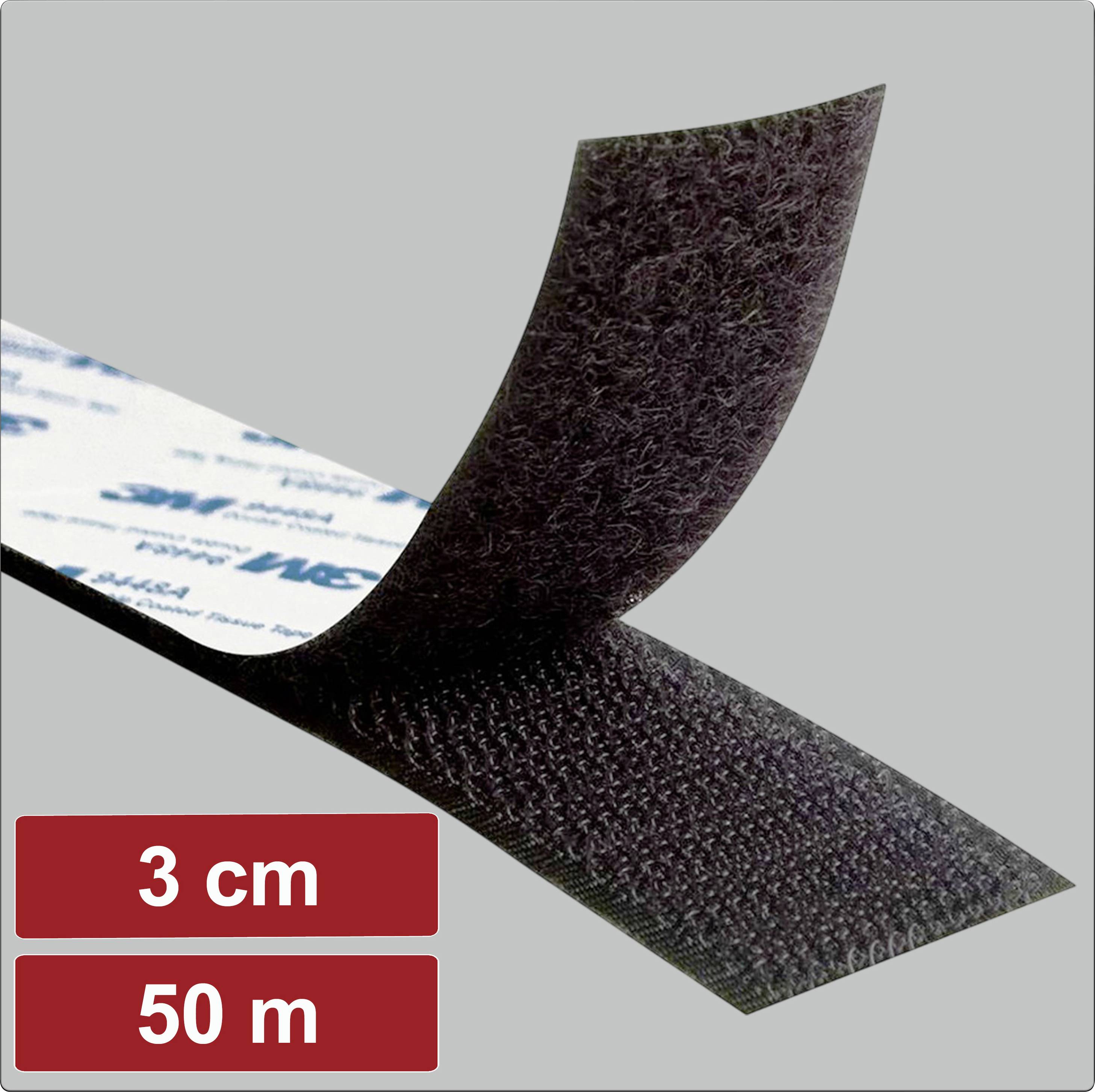 Eine Rolle schwarzes Klettband, teilweise aufgerollt auf einem grauen Hintergrund. Rote Etiketten geben die Abmessungen an: '3 cm' Breite, '50 m' Länge.