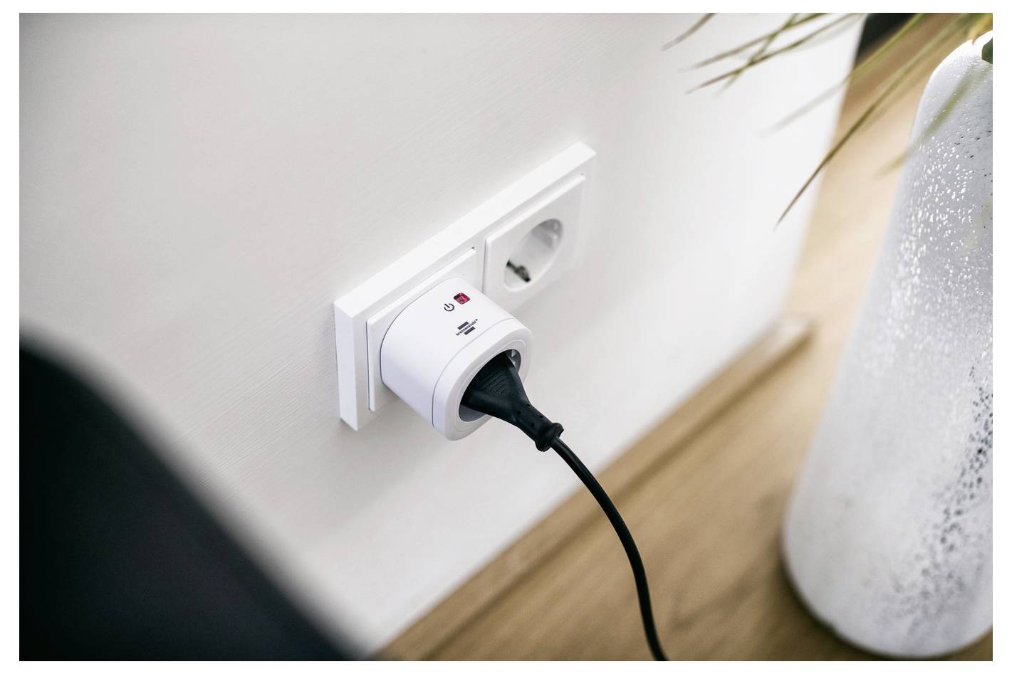 Brennenstuhl brennenstuhl®Connect 1294850100 Steckdose Innenbereich 3860W