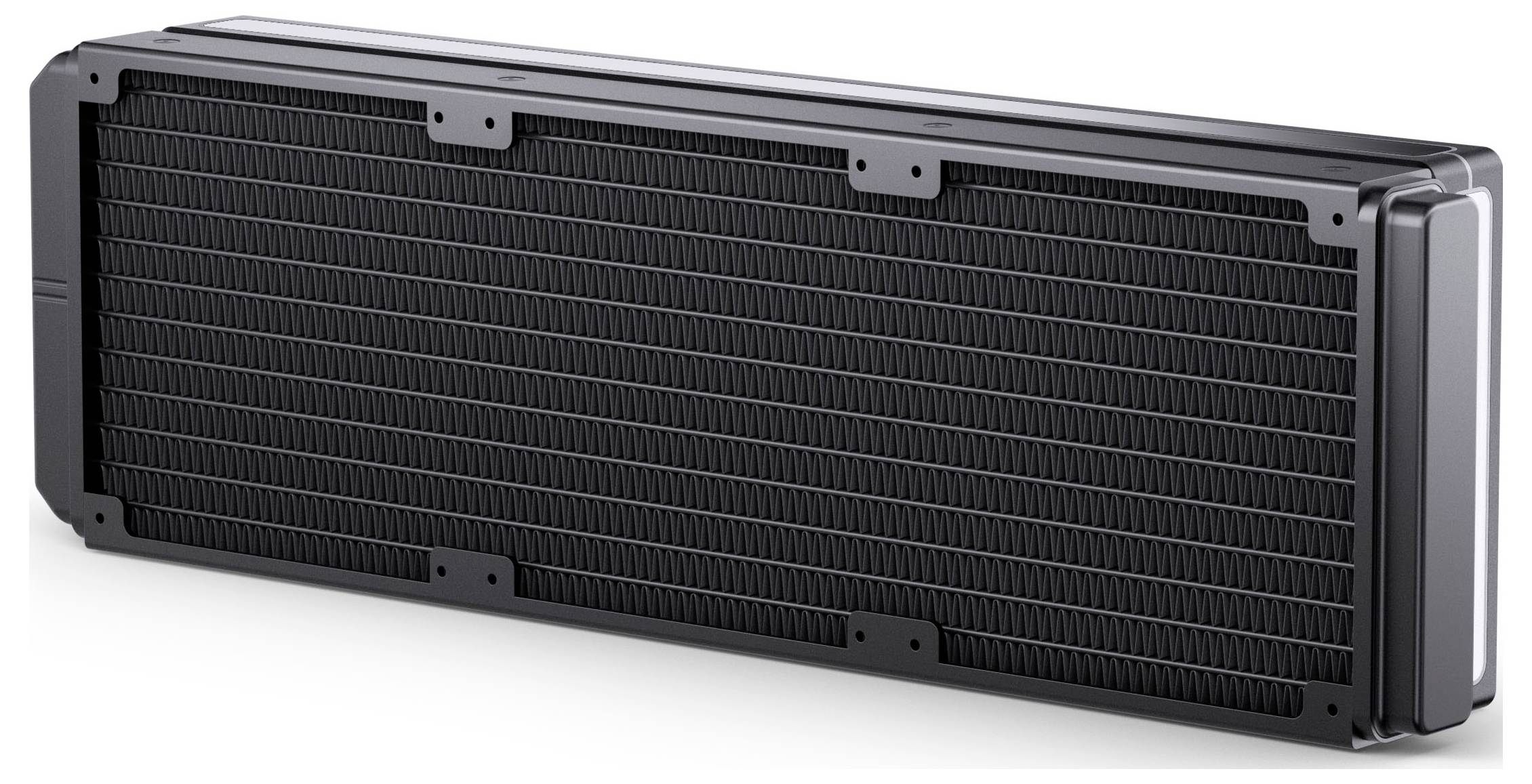 Ein schwarzer rechteckiger Kühler mit mehreren parallelen Kühlrippen, konzipiert zum Kühlen von Hardwaresystemen in technischen oder Computergeräten.