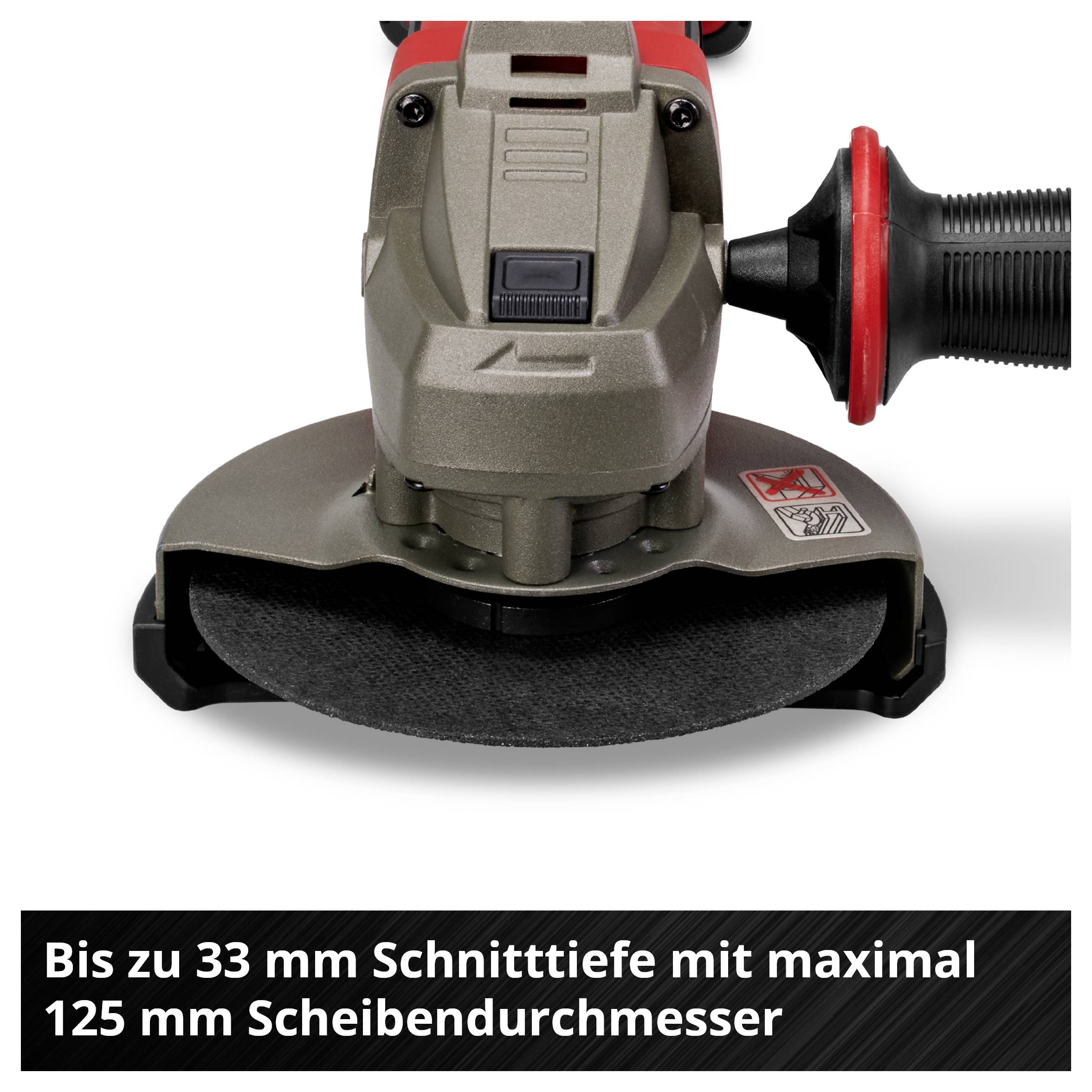 Eine Winkelschleifmaschine mit einer maximalen Schnitttiefe von 33 mm bei einem Scheibendurchmesser von 125 mm.