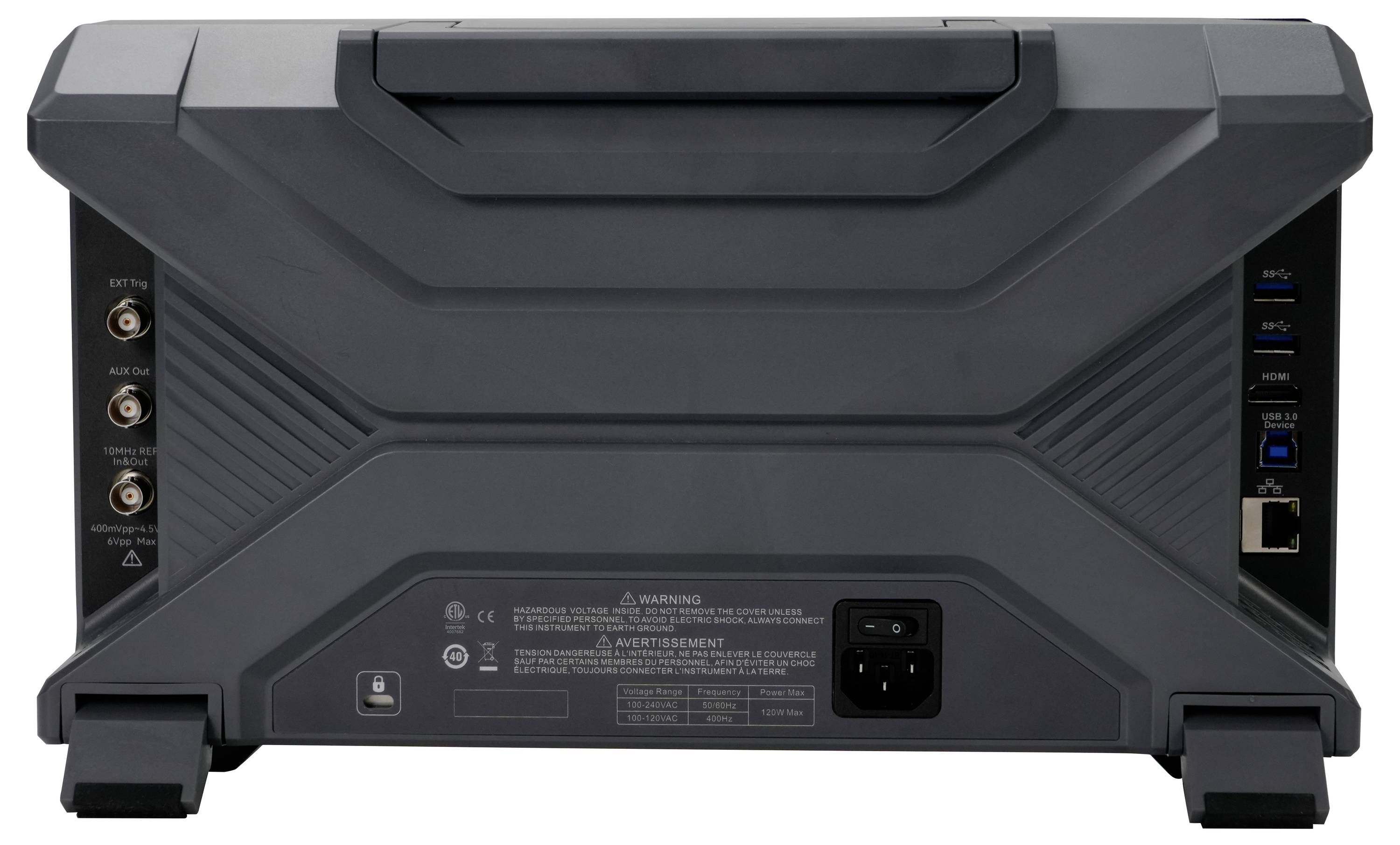 Rückansicht eines grauen elektronischen Geräts mit verschiedenen Anschlüssen, darunter drei Koaxialstecker, USB-Ports, ein Ethernet-Anschluss und eine Stromanschluss.