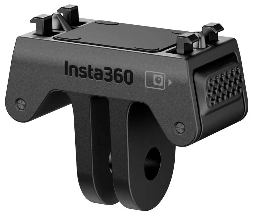 Technische Zeichnung eines elektrischen Steckers aus drei Blickwinkeln mit detaillierten Maßen in Millimetern, die durch Pfeile gekennzeichnet sind.