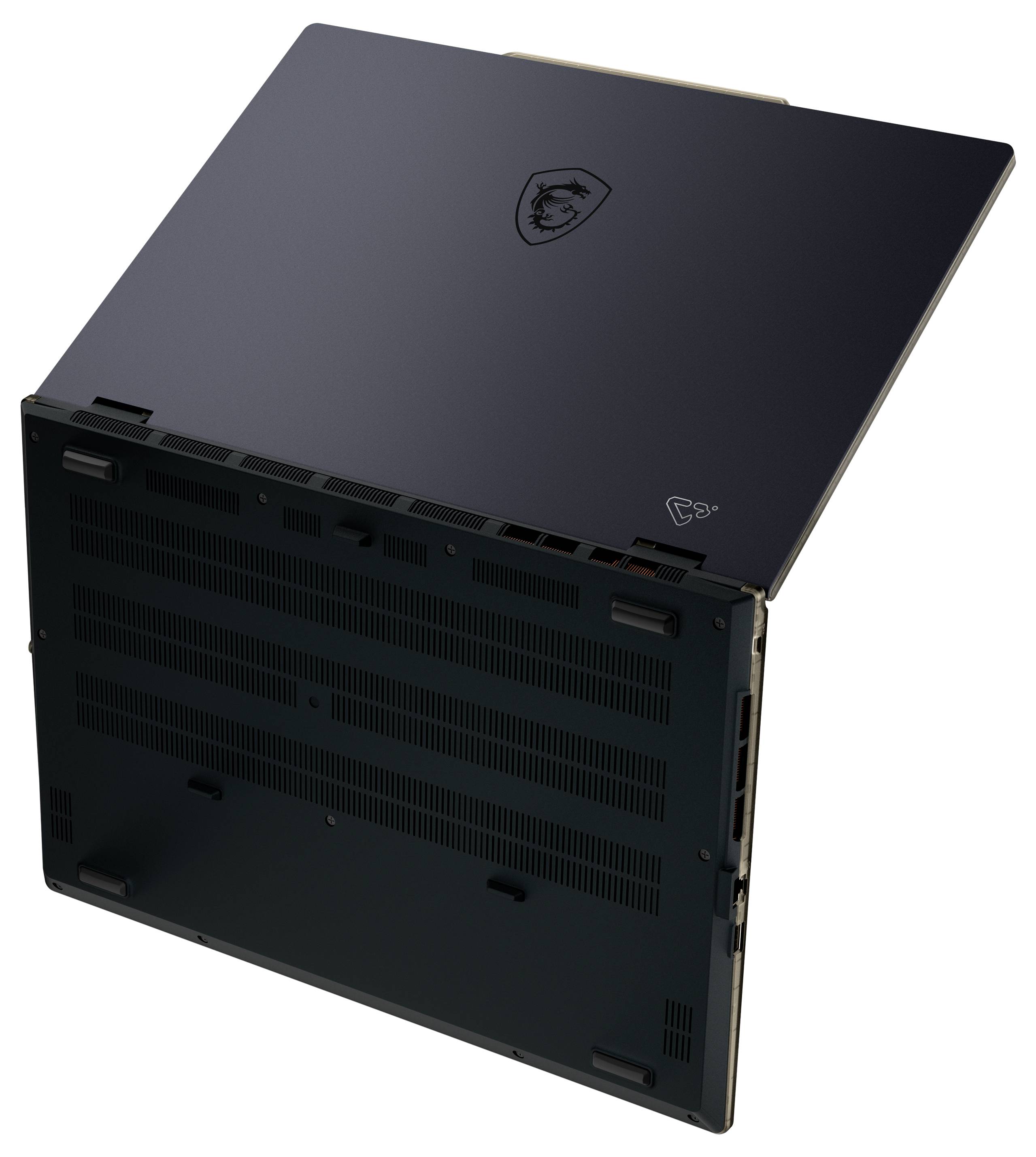 Ein Laptop mit teilweise geöffnetem Bildschirm und sichtbarem Unterpanel, das Lüftungsschlitze und seitliche Anschlüsse zeigt, in schwarzer Ausführung.
