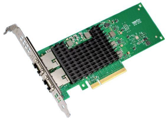 Eine grüne Netzwerkkarte mit zwei Ethernet-Ports und einem großen schwarzen Kühlkörper, konzipiert für Computervernetzung und Kommunikation.