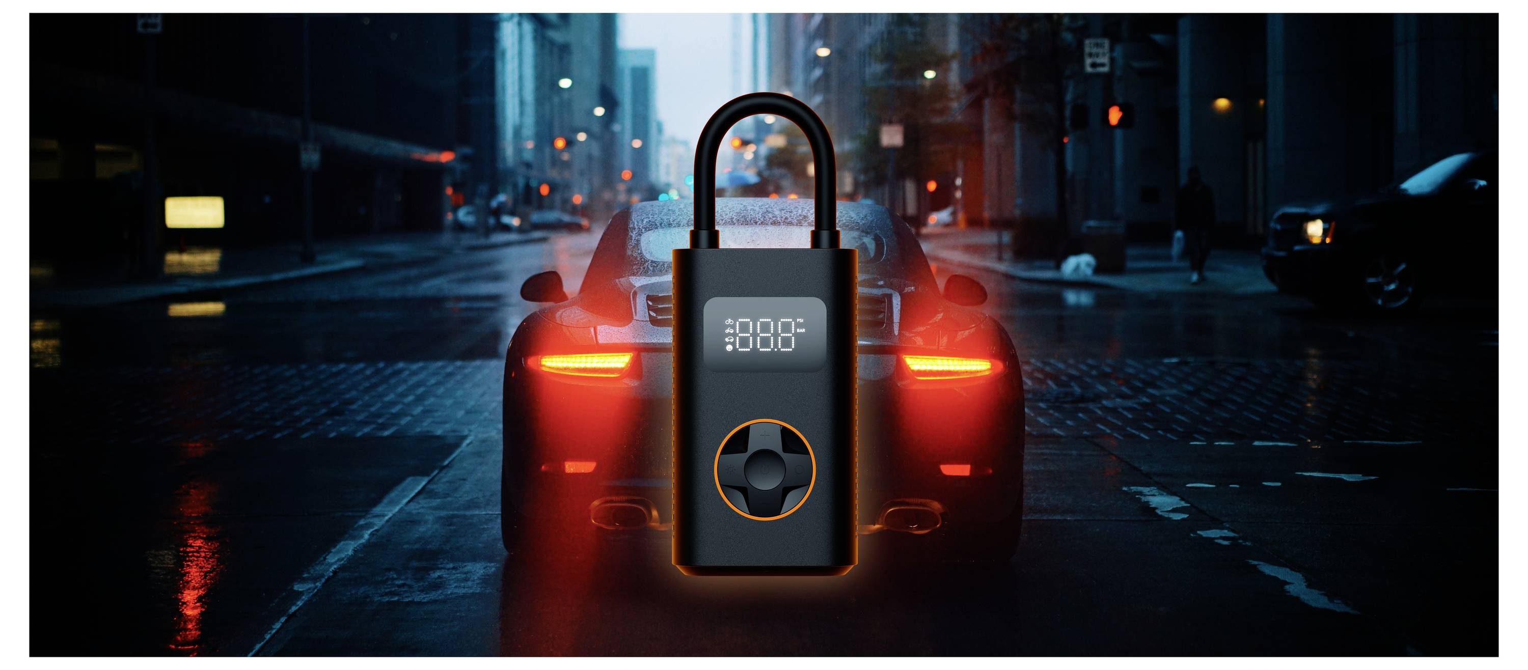 Ein digitales Display-Reifenfüllgerät ist vor einem Auto auf einer dunkel beleuchteten Straße positioniert und präsentiert sein tragbares und modernes Design.