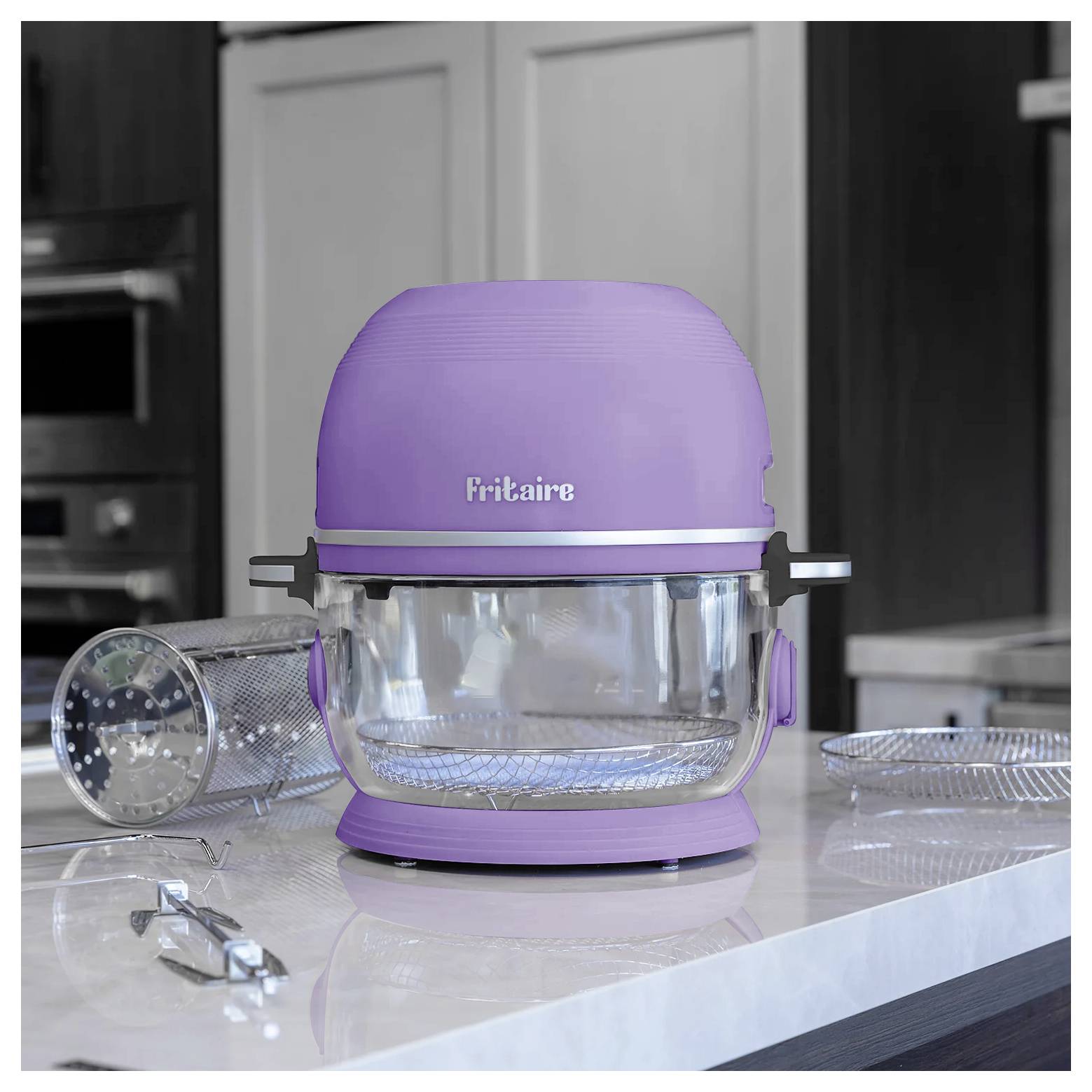 Ein lila Heißluftfritteuse mit der Aufschrift 