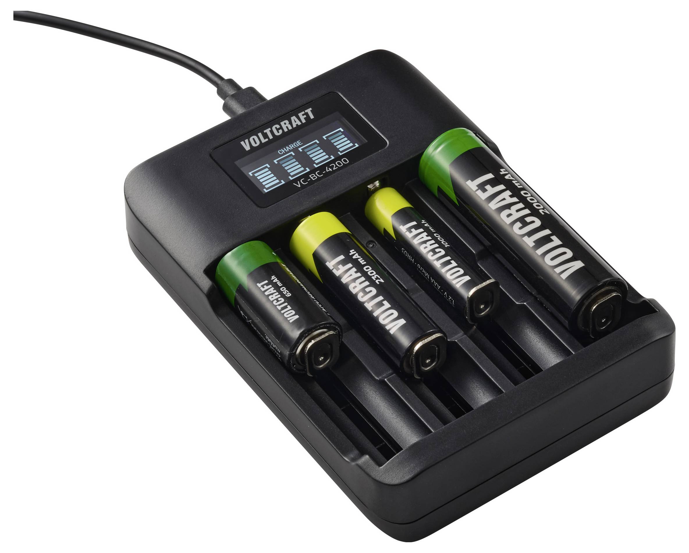 Ein Batterieladegerät mit vier eingelegten AA-Akkus, die Ladefortschrittsbalken anzeigen, Modell: Voltcraft VC to LC-42SD.