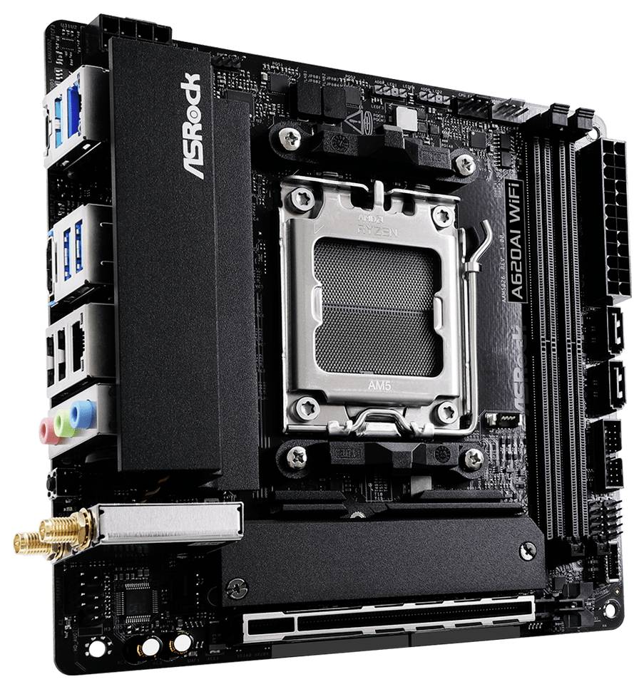 ASRock A620M WiFi Mainboard mit mehreren USB-Anschlüssen, RAM-Steckplätzen und einem großen CPU-Sockel. Inklusive integrierter WiFi-Konnektivität.