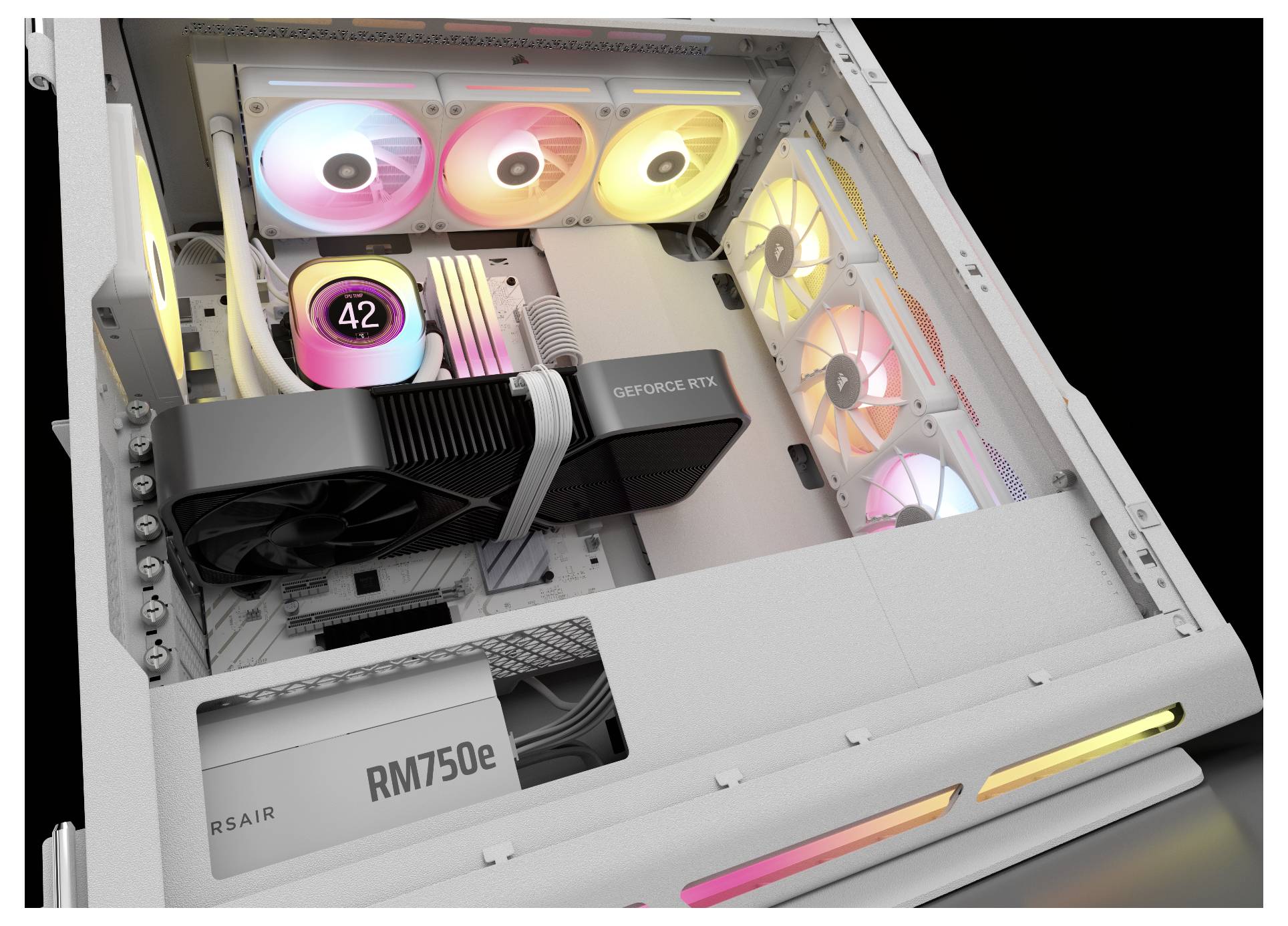 Ein Computergehäuseinneres mit RGB-Beleuchtung, das eine GeForce RTX-Grafikkarte und ein Corsair RM750e-Netzteil zeigt.