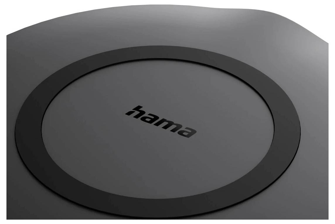 Ein schwarzes kabelloses Ladegerät mit dem Markennamen 'hama' in der Mitte, vor einem neutralen Hintergrund.