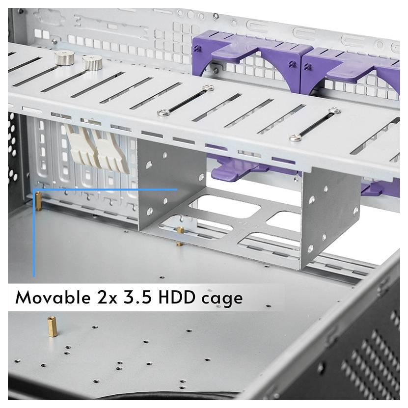 Ein Bild des Innenraums eines Computergehäuses mit einem herausnehmbaren 2x 3,5-Zoll-Festplattenkäfig, wobei Einschubplätze für Festplatteninstallation hervorgehoben werden.