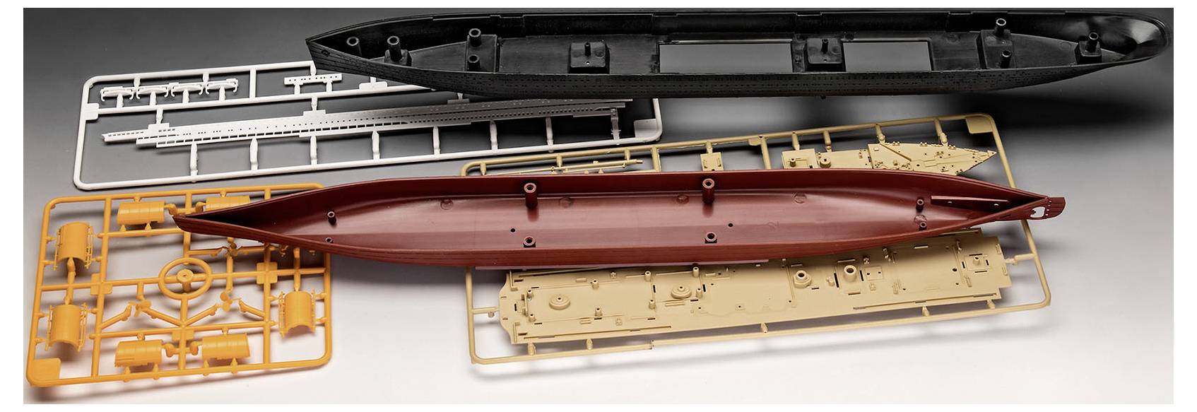 Revell 05497 Bausatz 1:600