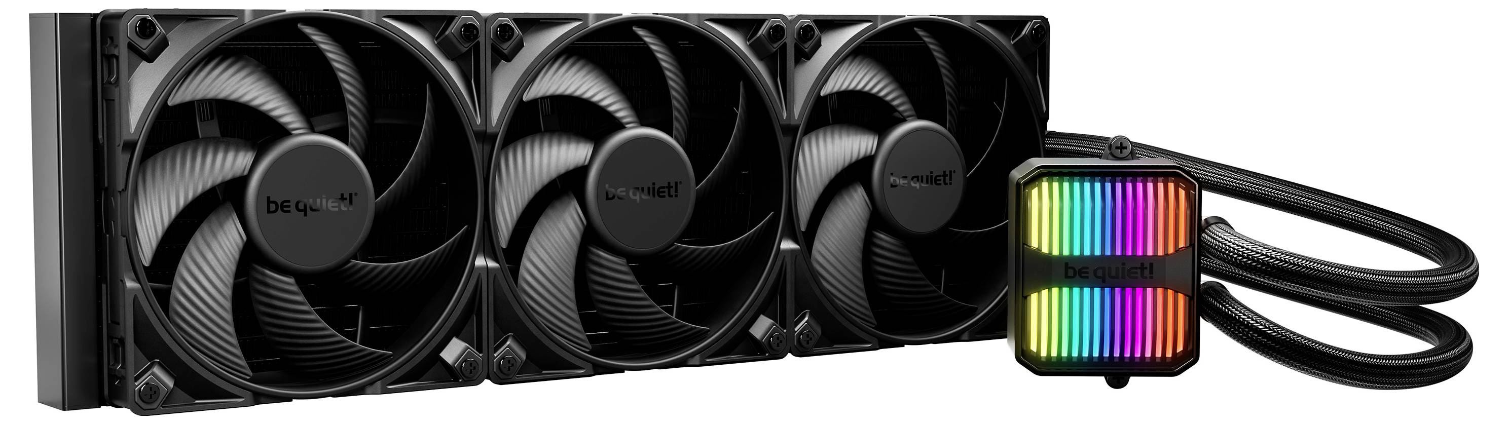Ein schwarzes Flüssigkeitskühllsystem mit drei großen Lüftern und einem bunten, RGB-beleuchteten Prozessorblock.