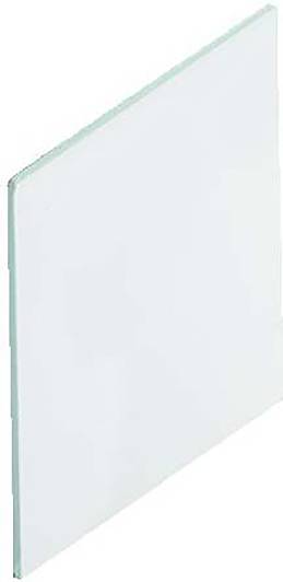 Ein klares, flaches Glasblatt mit einem leicht grünlichen Farbton, in einem Winkel dargestellt, das seine Dicke und Transparenz hervorhebt.