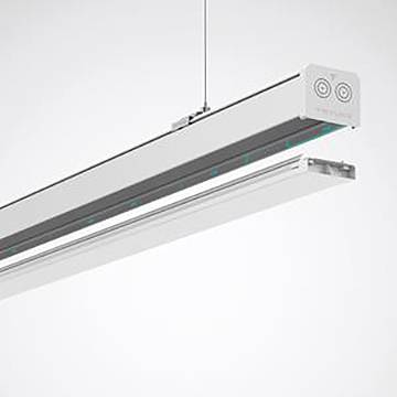 Hängende lineare LED-Leuchte mit Silberfinish, entworfen für moderne Innenräume, mit minimalistischem Design.