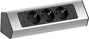 Ein silberfarbener Mehrfachstecker mit drei schwarzen Steckdosen.