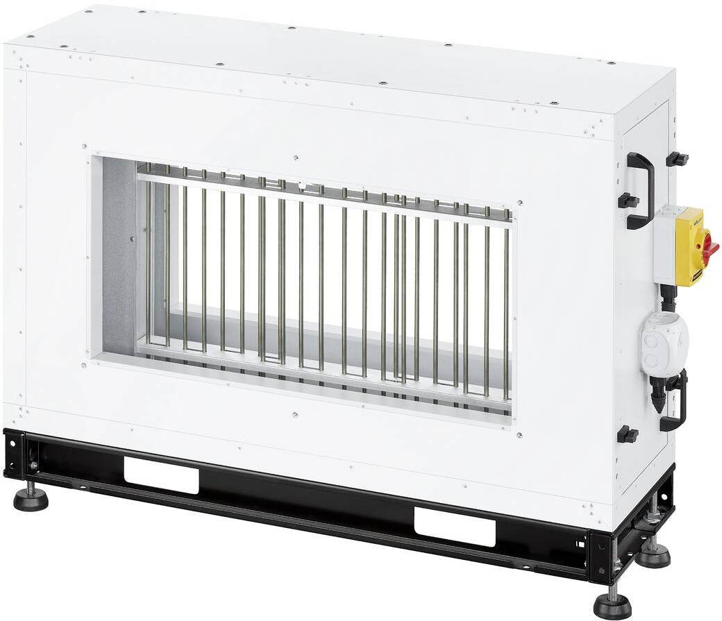 Eine Hand hält einen Stift vertikal über eine farbenfrohe LEGO-Konstruktion auf einer weißen Papieroberfläche, was auf eine interaktive MINT-Aktivität hindeutet.