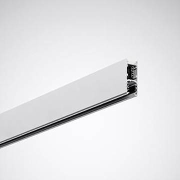Aluminium-Extrusionsprofil mit rechteckiger Form, das seine Struktur und sein Design für die Verwendung in Bau- oder Fertigungsanwendungen präsentiert.