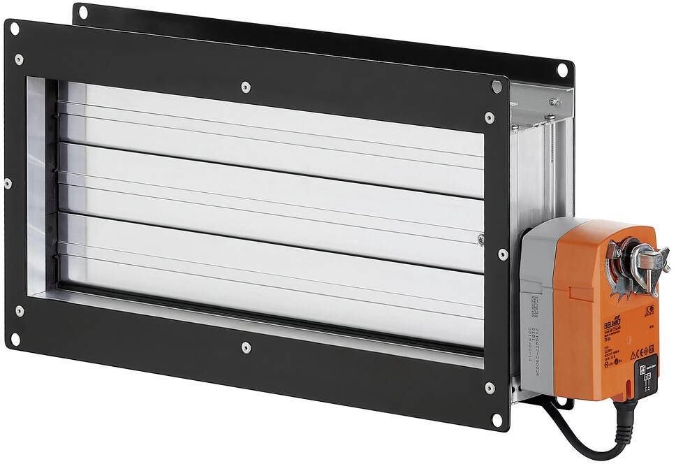 Eine rechteckige weiße Deckenleuchte mit Gittermuster-Design.