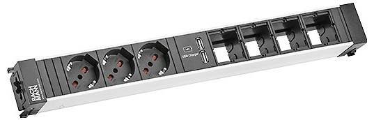 Eine Steckerleiste mit drei europäischen Steckdosen, zwei USB-Anschlüssen und fünf leeren Slots für zusätzliche Module.